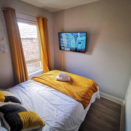 Вілла 2Br Cozy Duplex Белфаст Екстер'єр фото