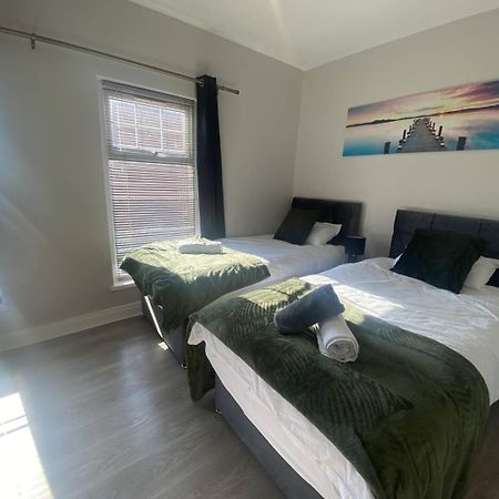 Вілла 2Br Cozy Duplex Белфаст Екстер'єр фото