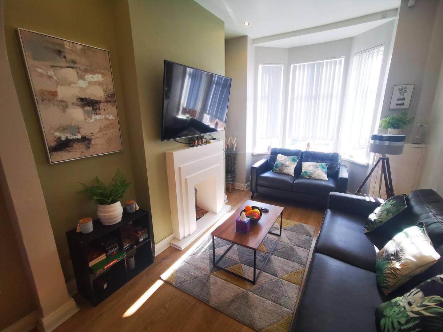 Вілла 2Br Cozy Duplex Белфаст Екстер'єр фото
