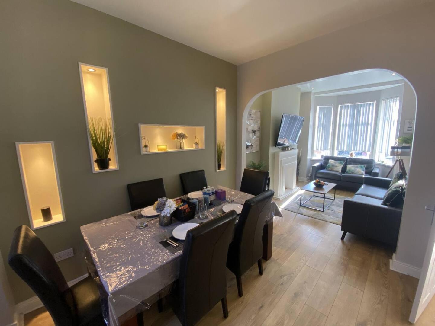 Вілла 2Br Cozy Duplex Белфаст Екстер'єр фото