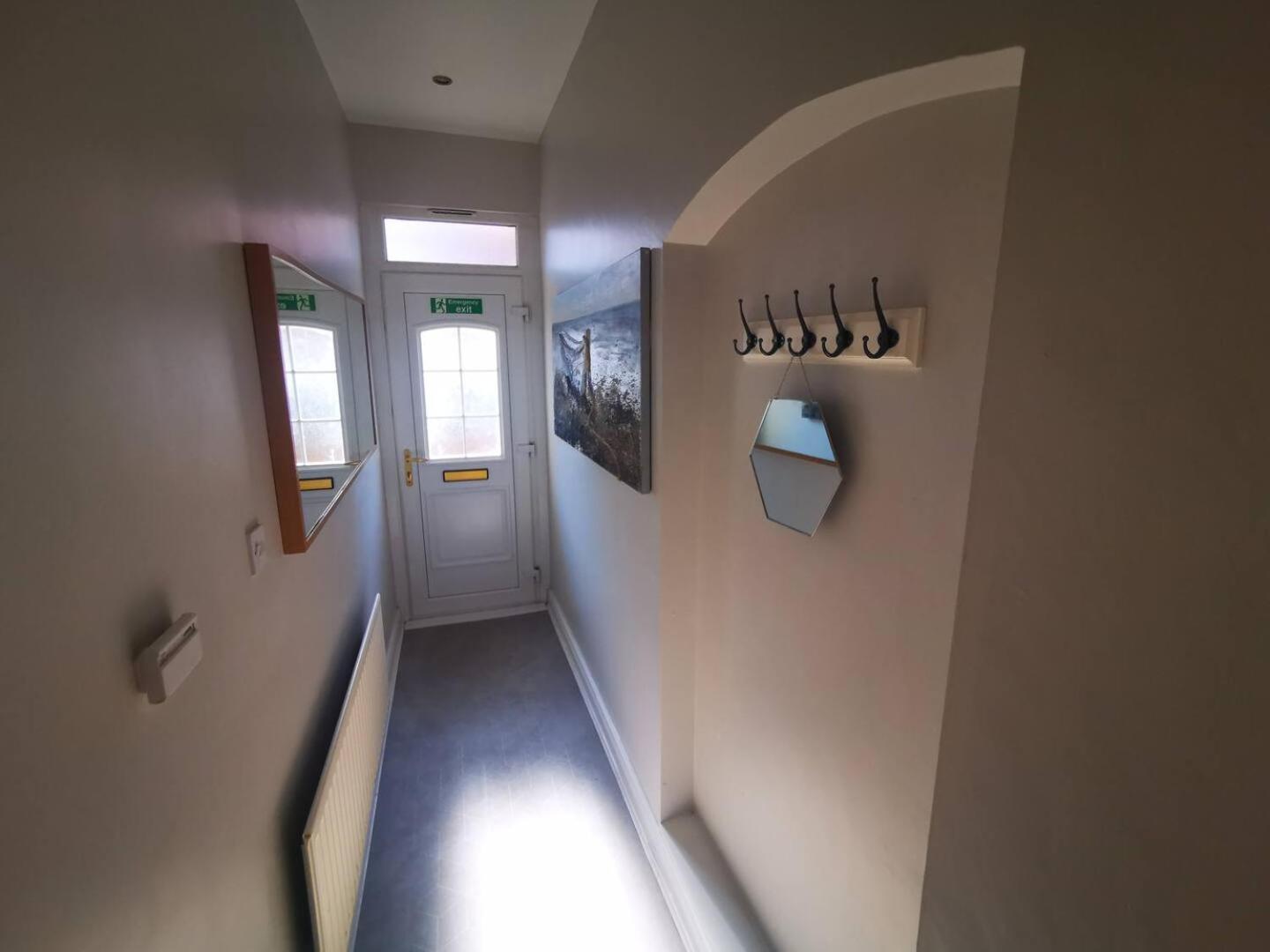 Вілла 2Br Cozy Duplex Белфаст Екстер'єр фото