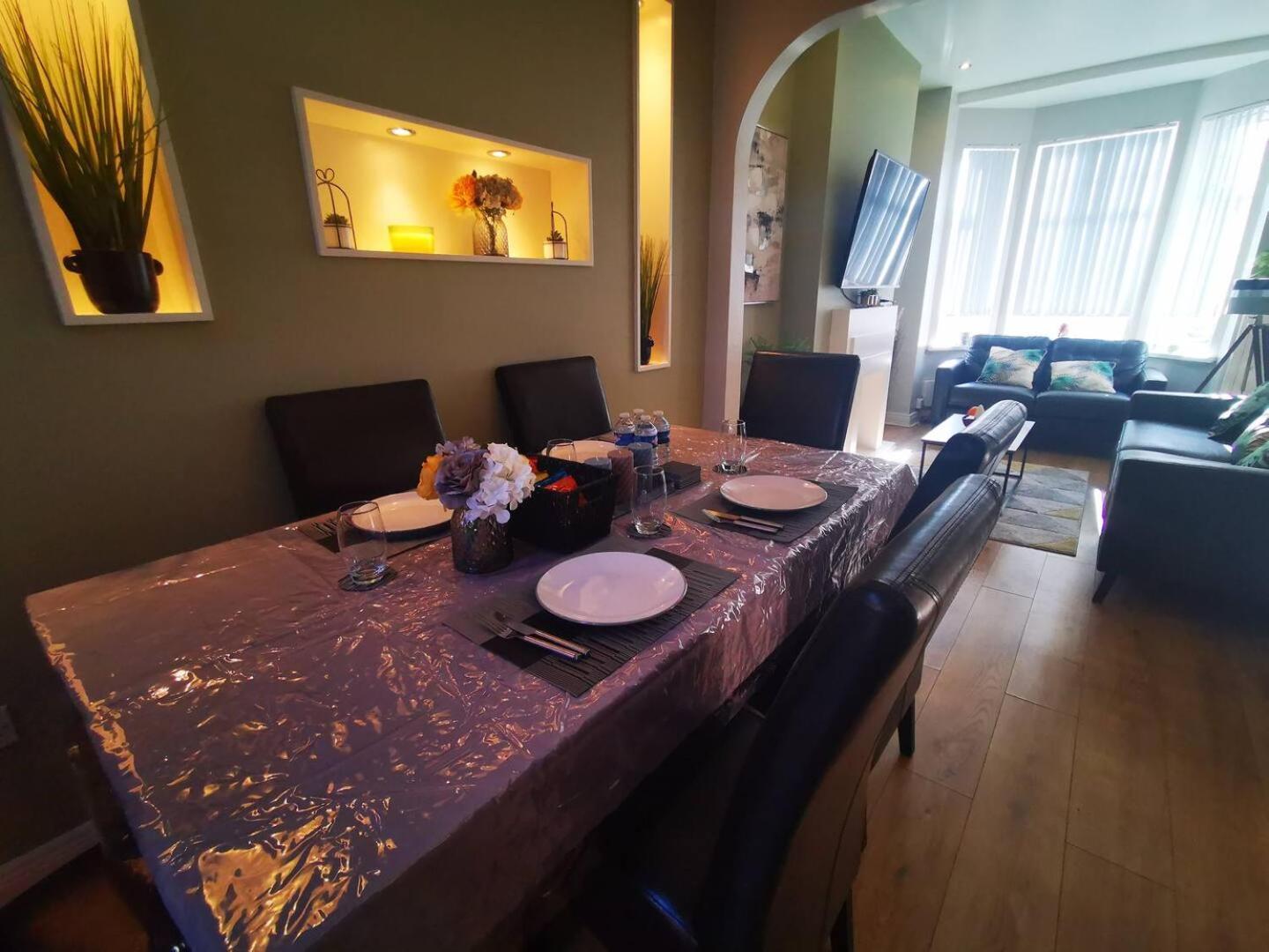 Вілла 2Br Cozy Duplex Белфаст Екстер'єр фото